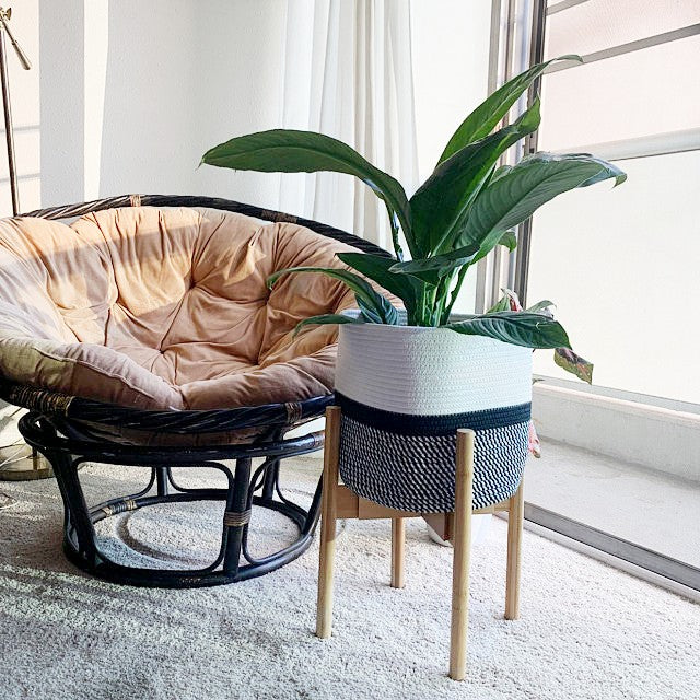 Made from durable Acacia and Bamboo wood, our easy-to-assemble plant stands fit perfectly in your decor. Featuring clean lines and simple construction, they'll surely make your plants more eye-catching. Our decorative storage baskets are the perfect plant accessory to showcase your healthy indoor plants.